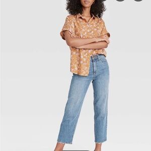 Universal Thread Women's Floral Paisley Dolman Short Sleeve Button-Down Shirt